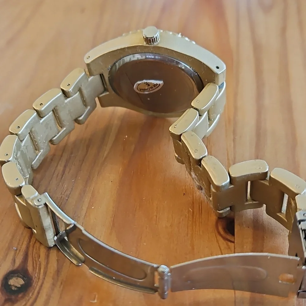 Geneva Metal Fashion Watch